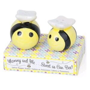 Honeybee Salt & Pepper Ceramic Shaker Set Bumblebee Mommy Me New